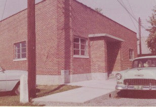 Wells Manufacturing Vintage Rubber Ball Plant Ohio